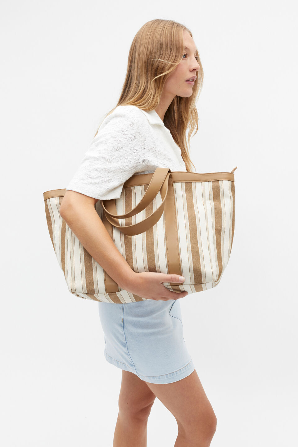 Summer Essential Carry All Bag  Cinnamon Spice