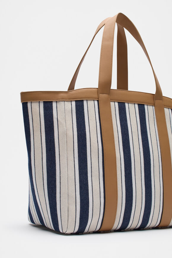 Summer Essential Carry All Bag  Midnight Sky  hi-res