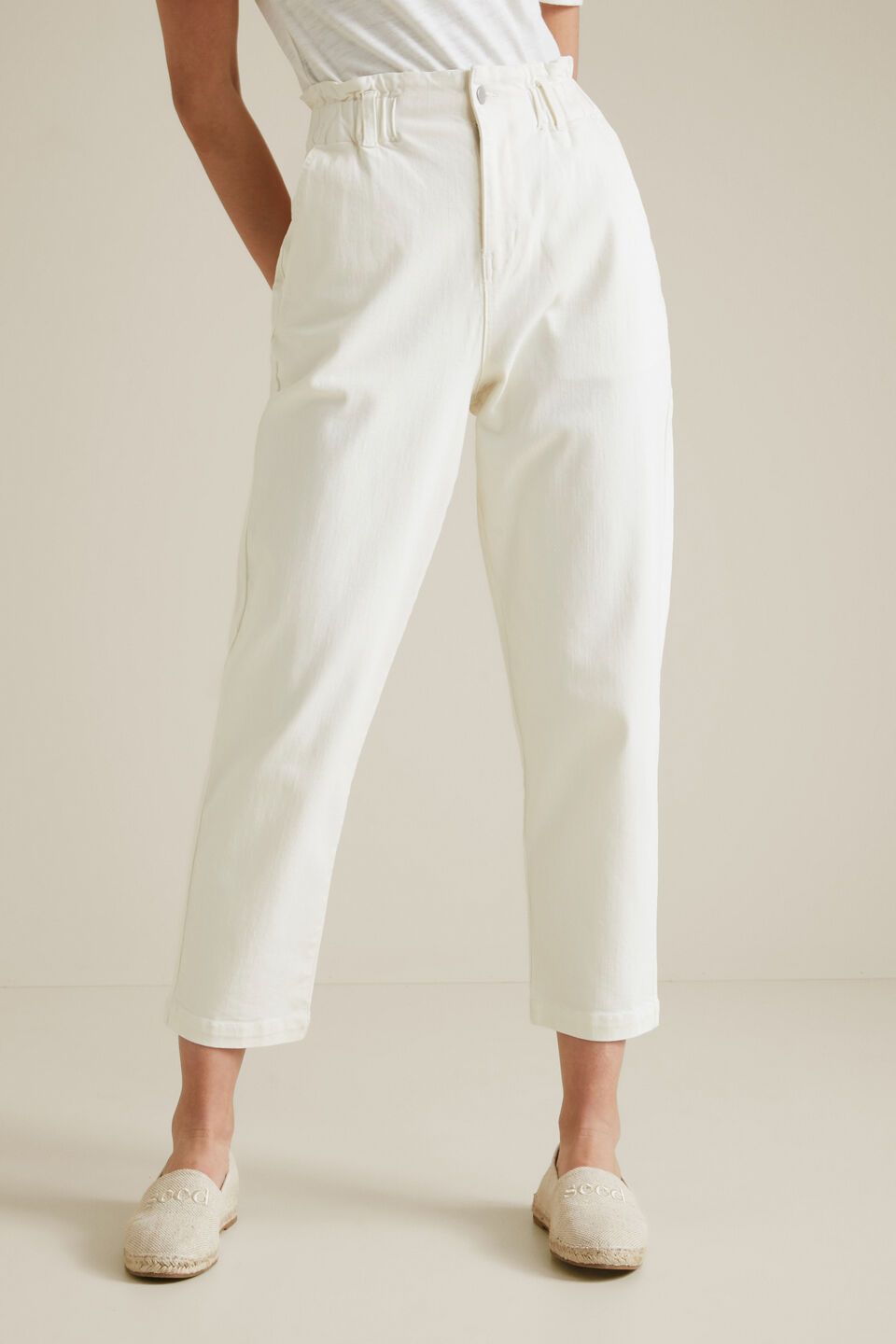 Paperbag Jean  