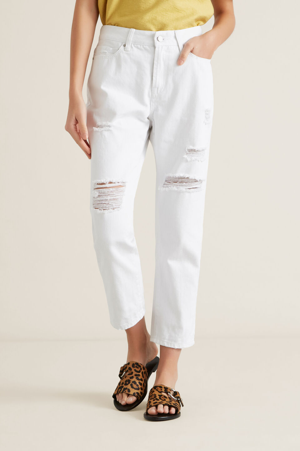 Distressed Jean  1