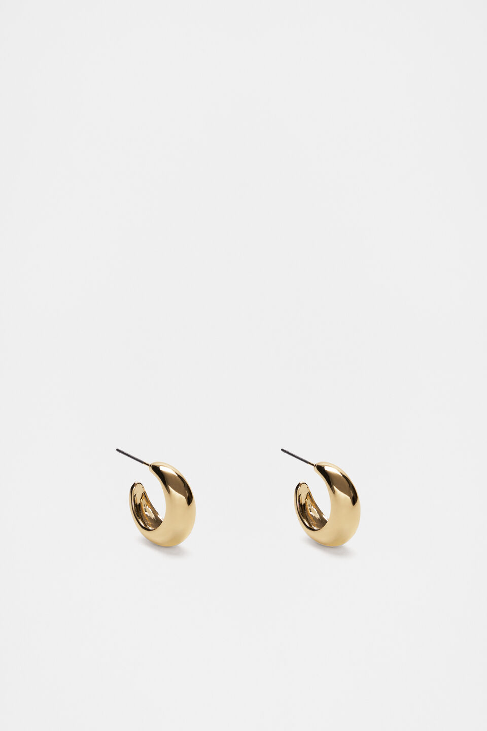 Small Curved Hoop  Gold