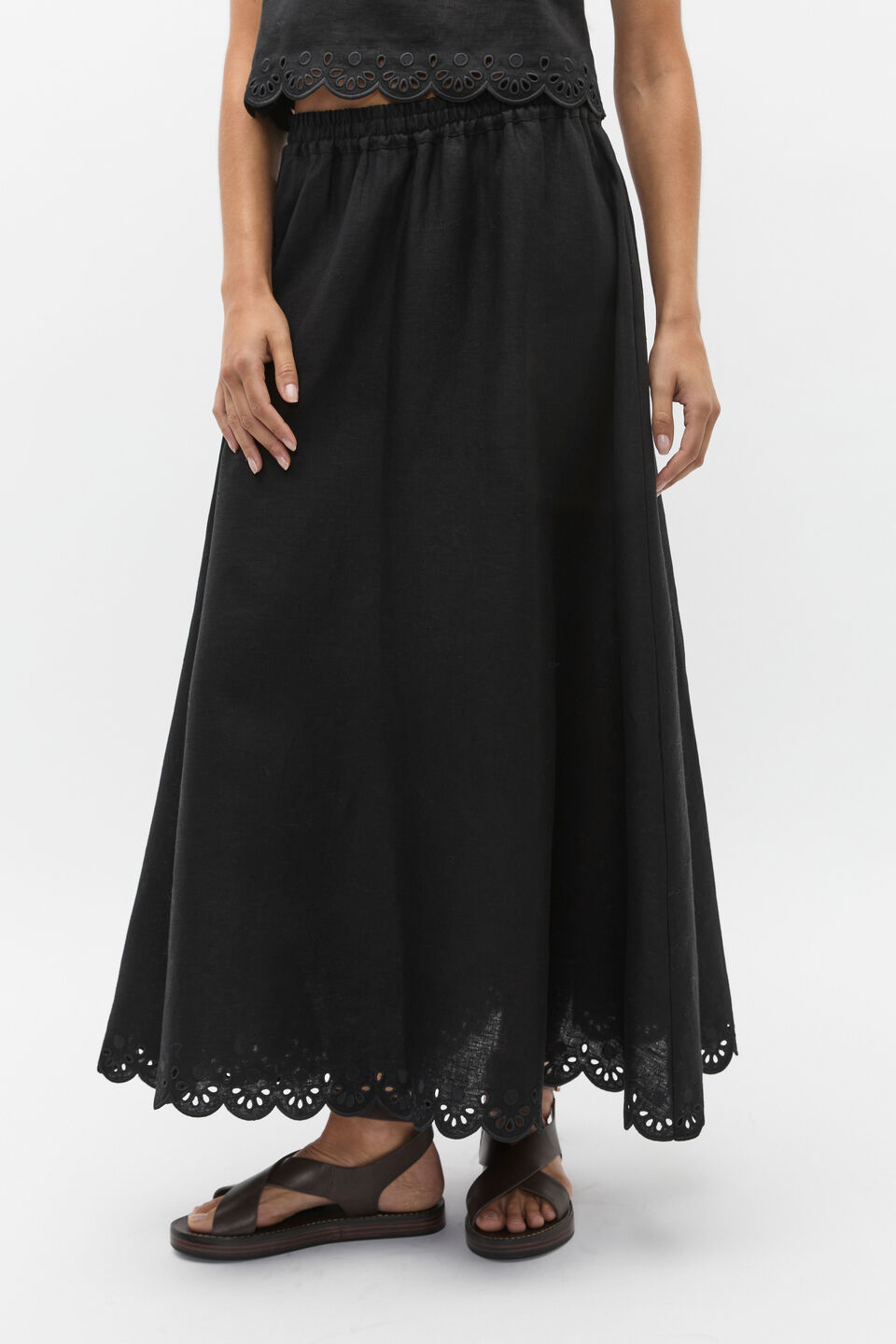 Scallop Broderie Midi Skirt  Black