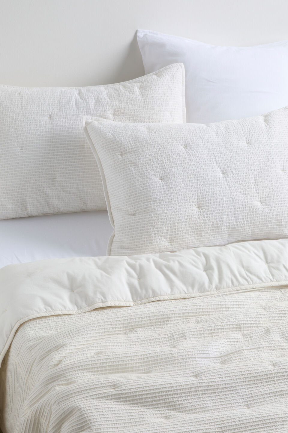 Nia Pleat Coverlet  Cloud Cream