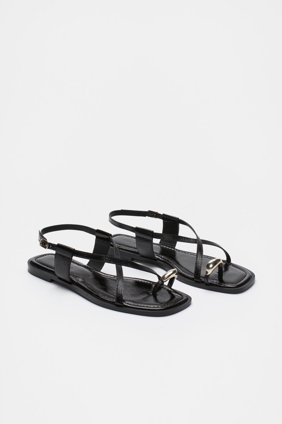 Lucia Toe Ring Sandal  Black Patent