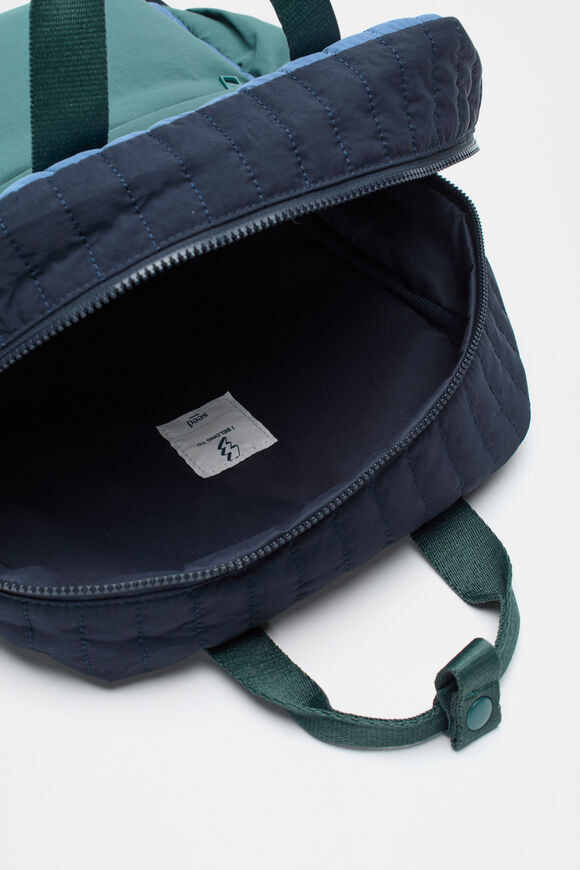 Initial Backpack  G  hi-res