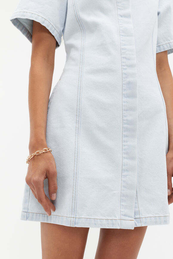 Textured Chain Bracelet  Gold  hi-res