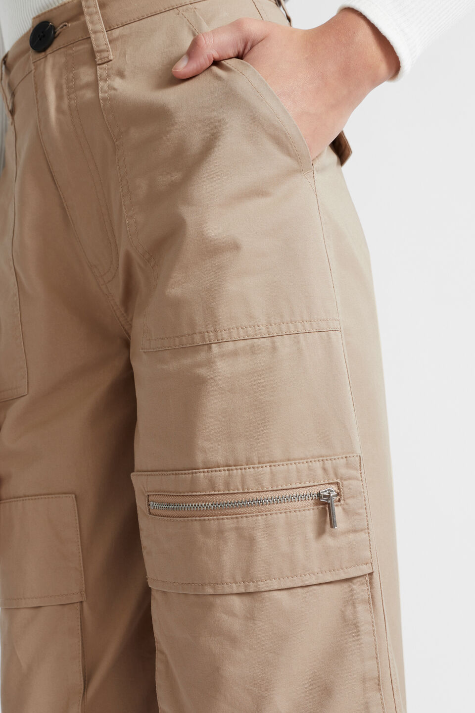 Relaxed Cargo Pant  Ecru