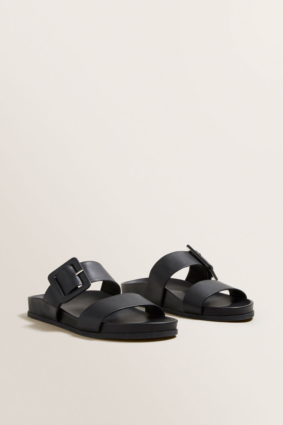 Lilly Footbed Sandal  