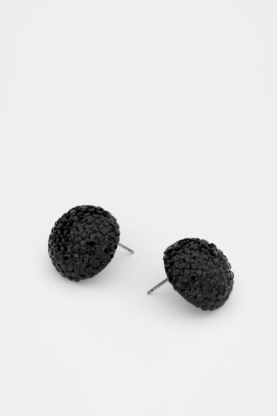 Sparkle Dome Stud  Black