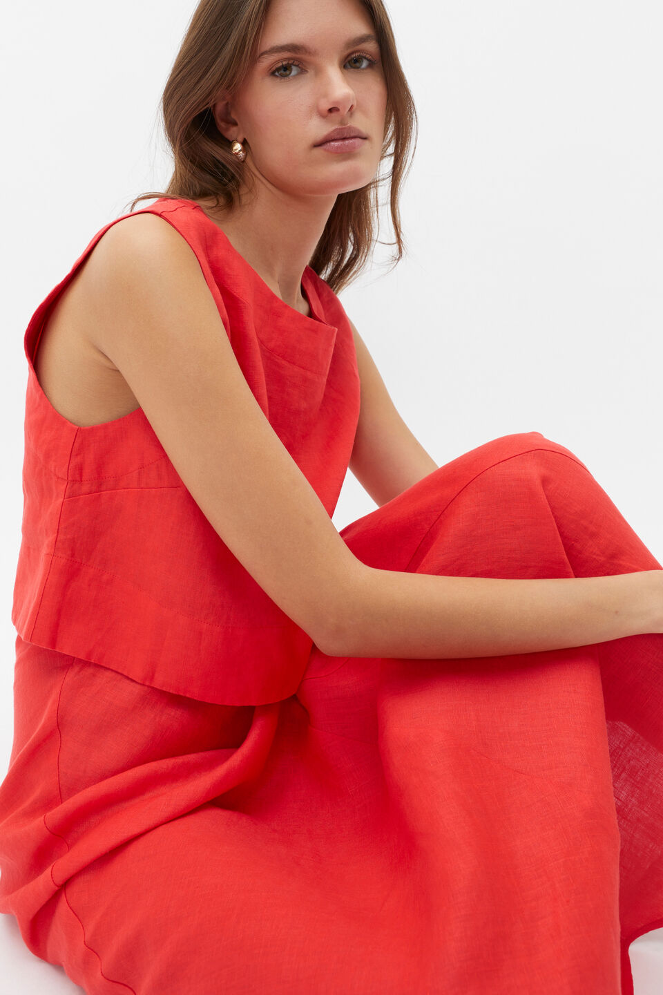 Linen Cropped Shell Top  Strawberry Red