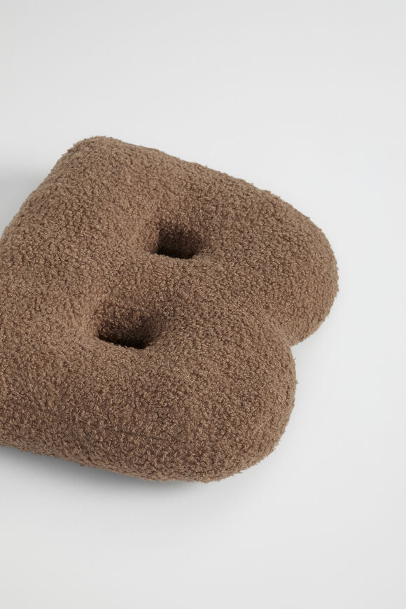 Teddy Initial Cushion Cocoa  B  hi-res