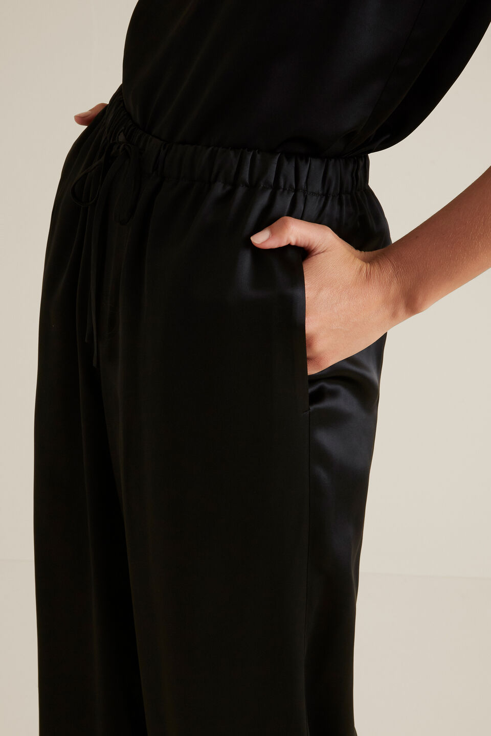 Fluid Wide Leg Trouser  