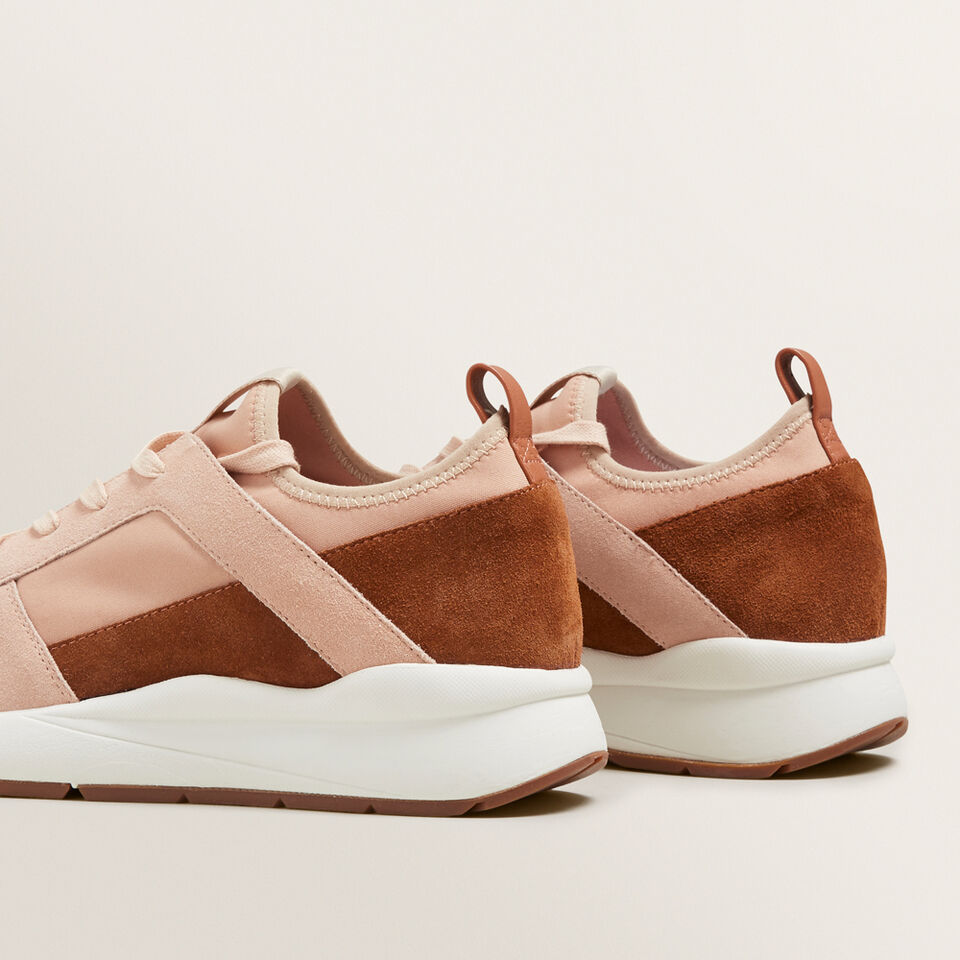 Maria Leather Sneaker  