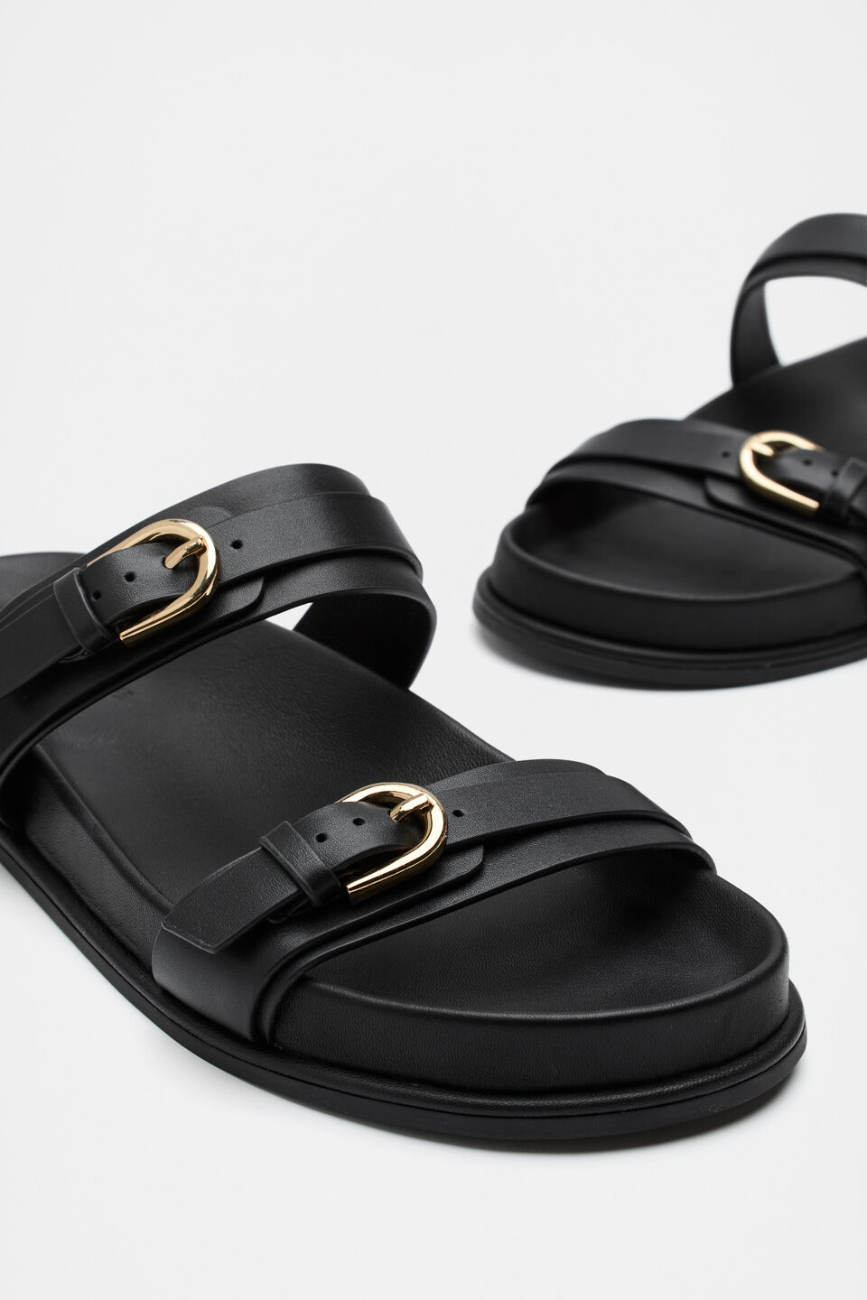 Alexis Buckle Slide  Black