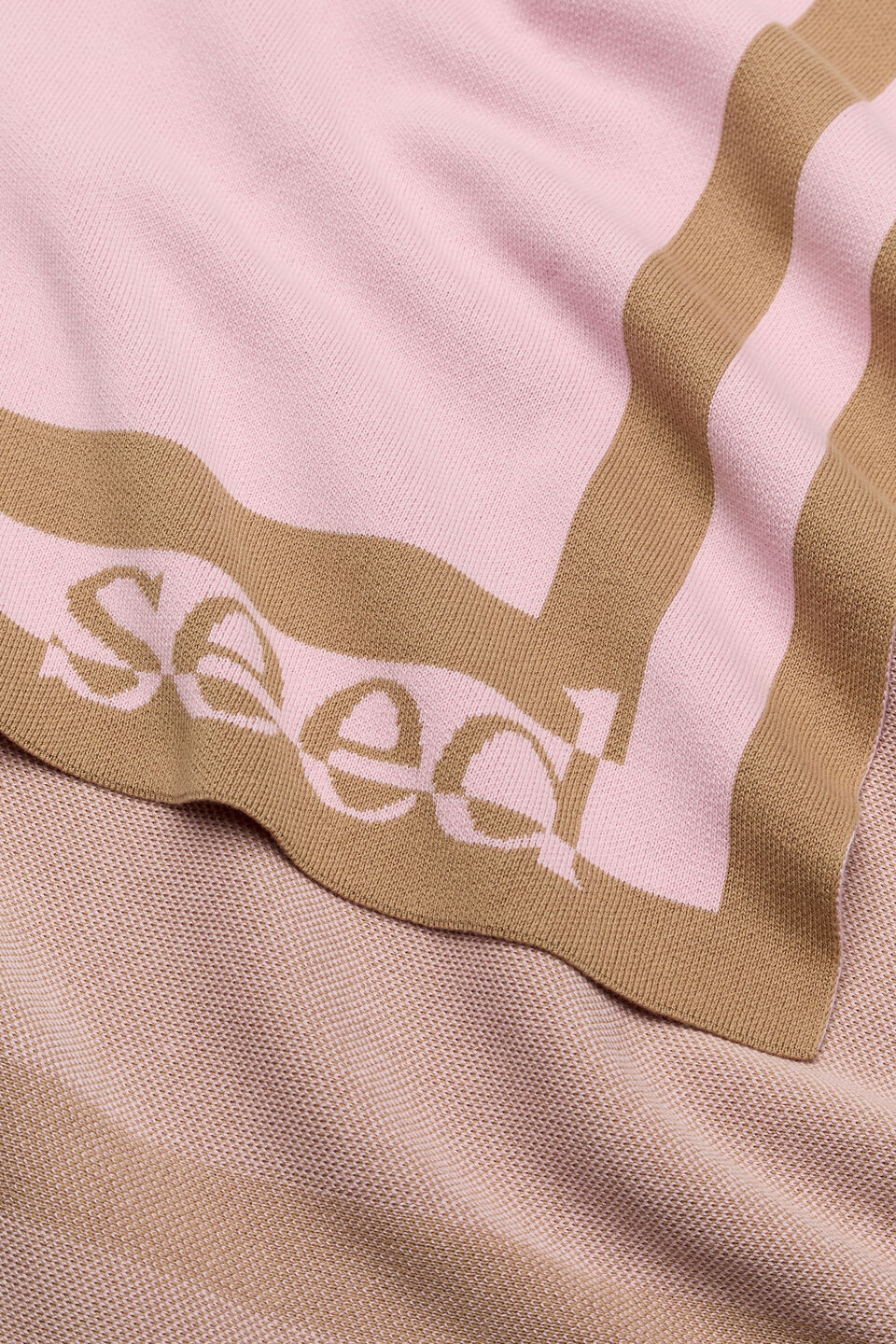 Logo Knit Blanket  Petal Pink