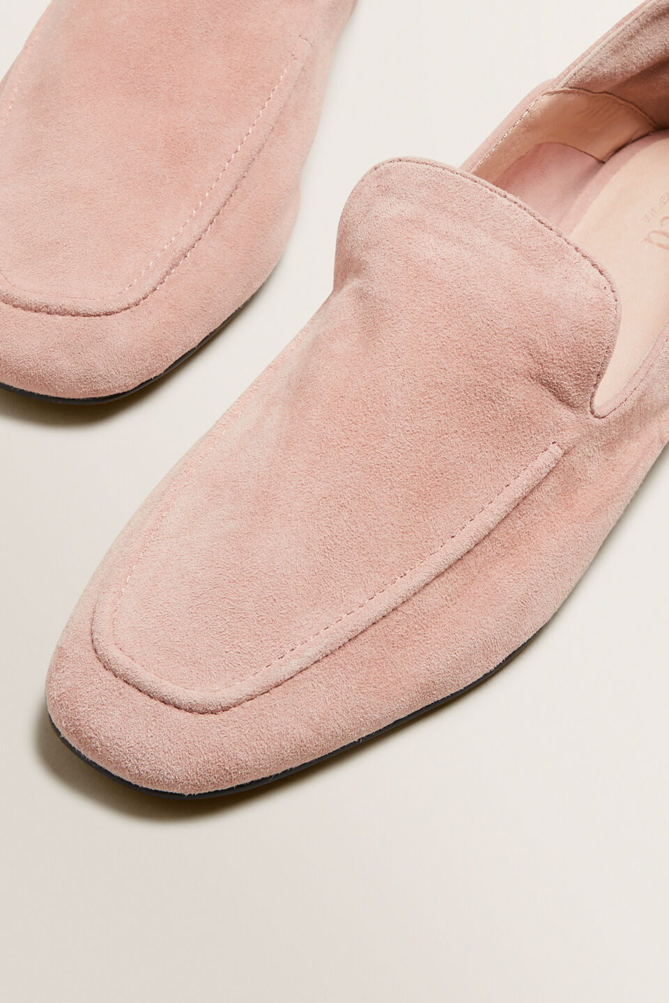 Lucy Loafer  