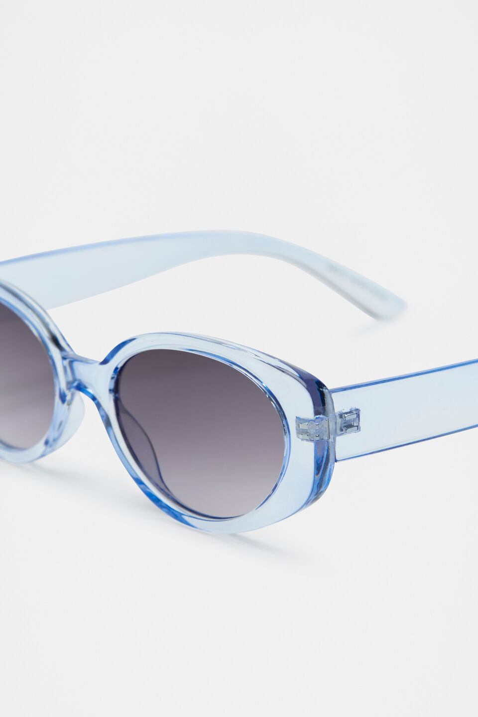 Miranda Sunglasses  Frost Blue