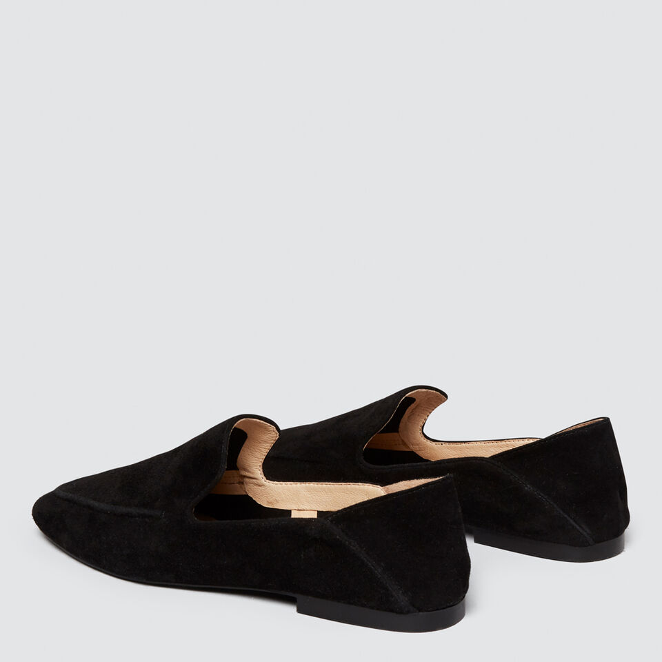 Lucy Loafer  