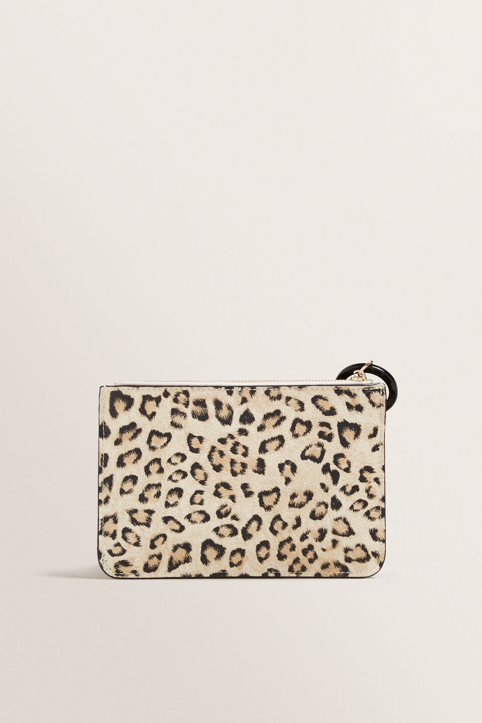 Lou Pouch  