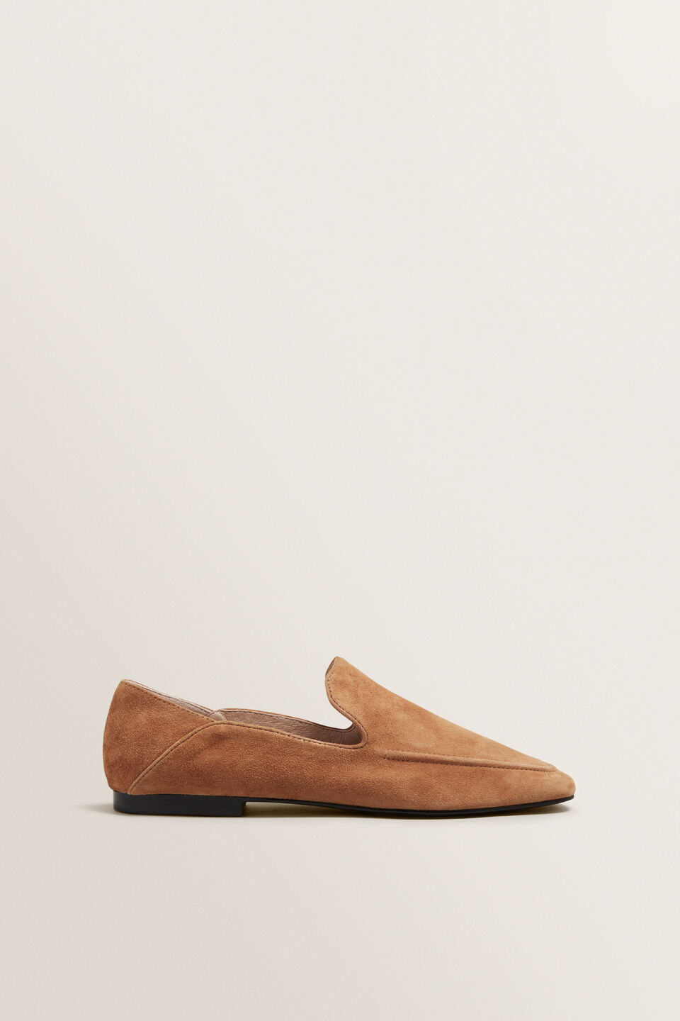Lucy Loafer  