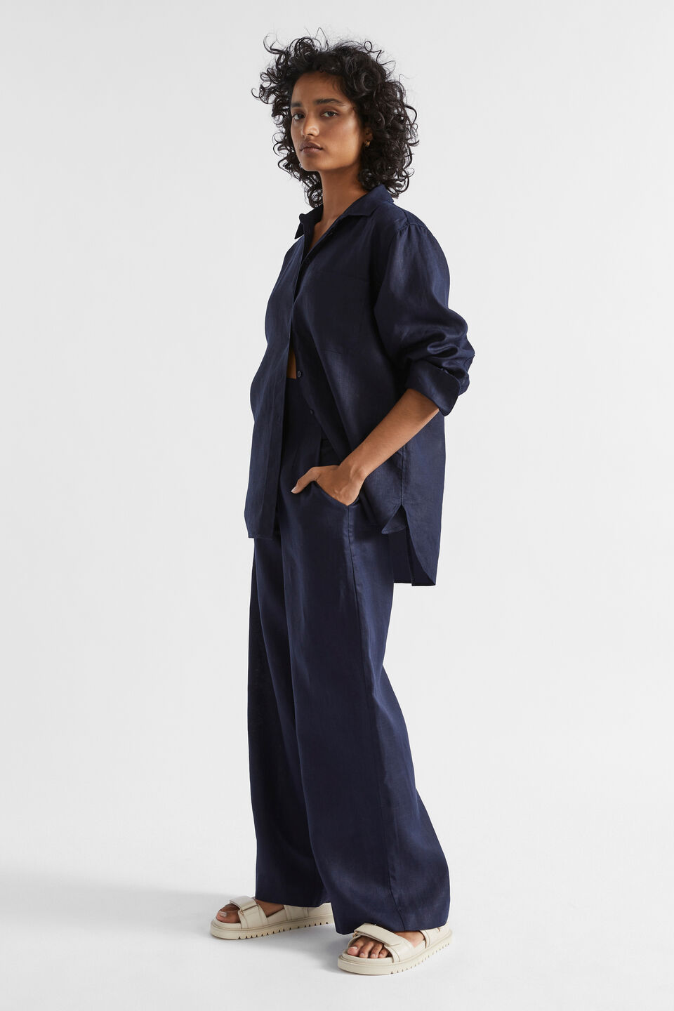 Core Linen Boyfriend Shirt  Midnight Sky