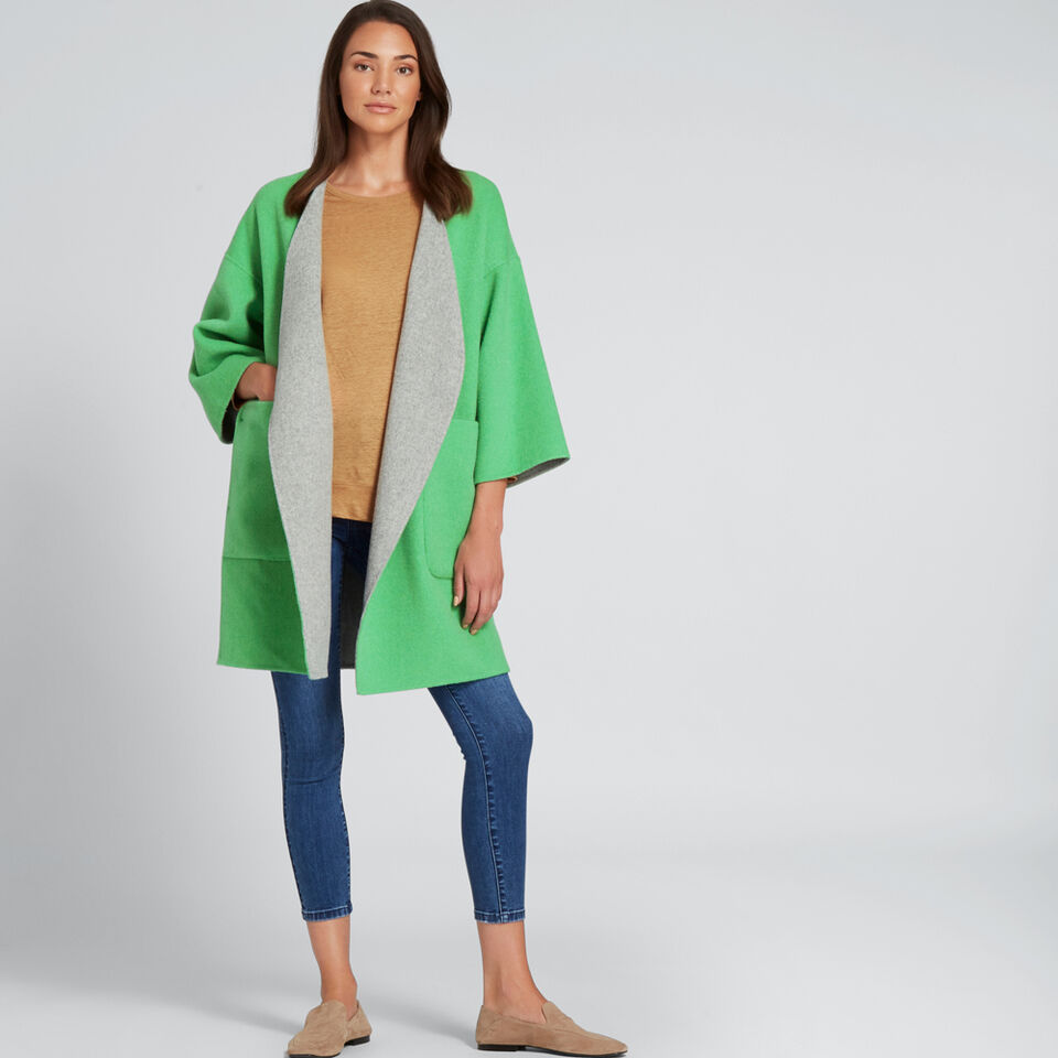 Raglan 3/4 Linen Top  