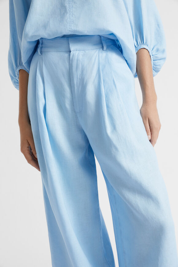 Linen Pleat Front Pant  Capri  hi-res