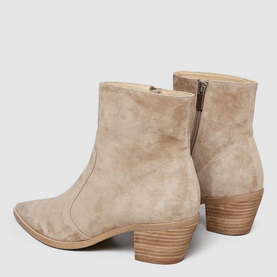 Angie Pointed Boot  6