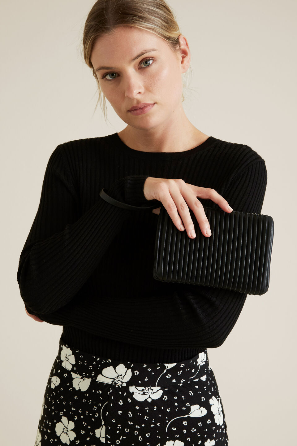 Mini Pleat Pouch  
