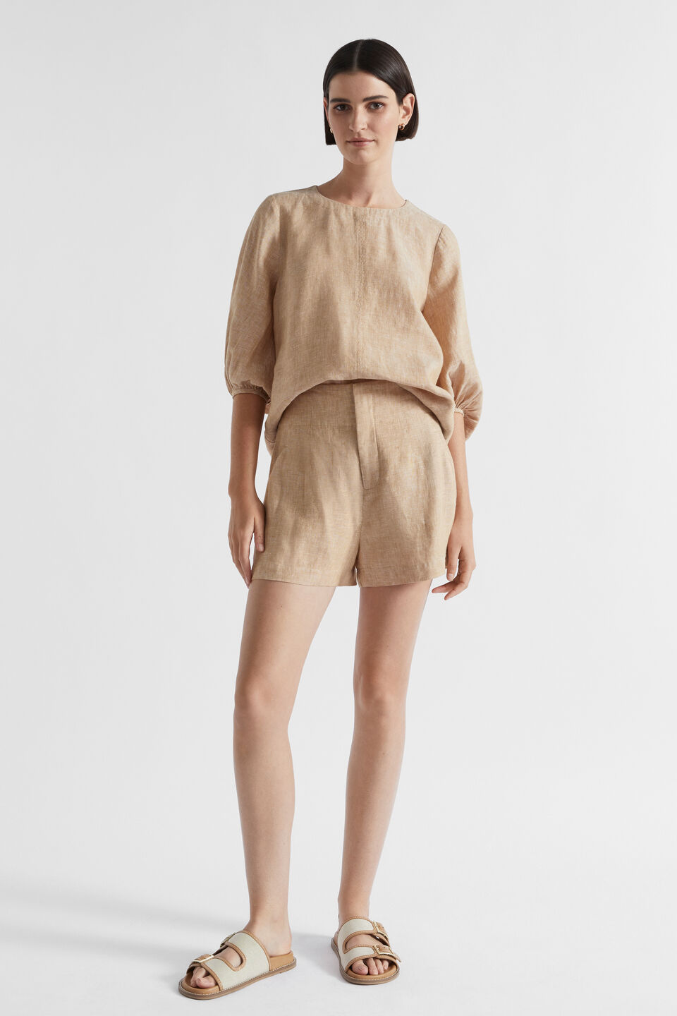 Core Linen Waisted Short  Champagne Beige Crossdye