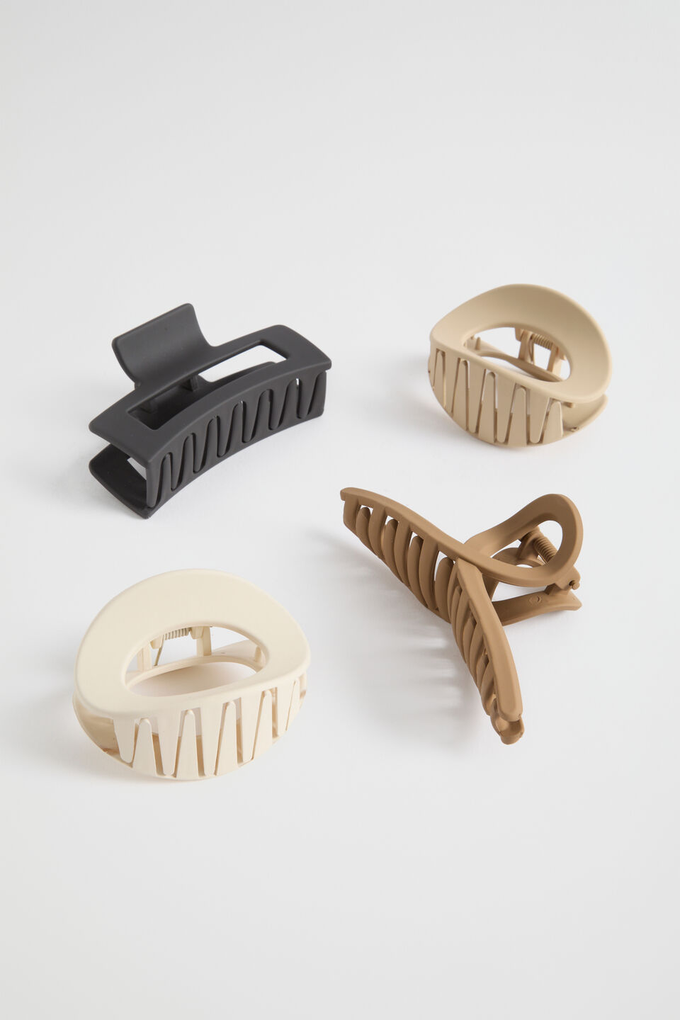 Curved Hair Claw Pack  Fudge