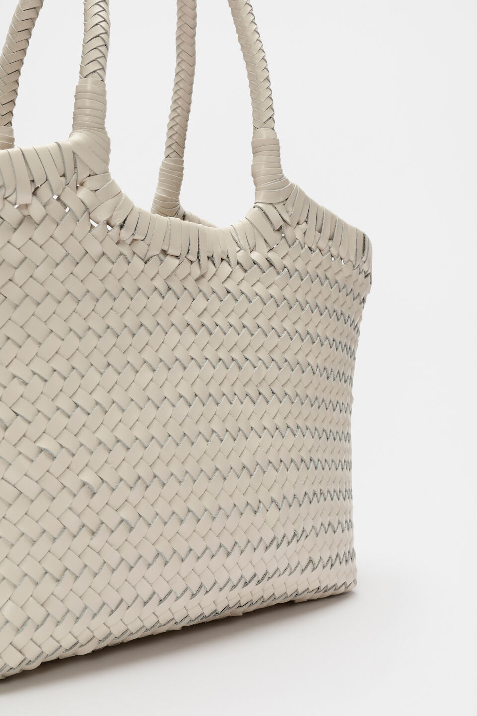 Leather Basket Bag  Tofu