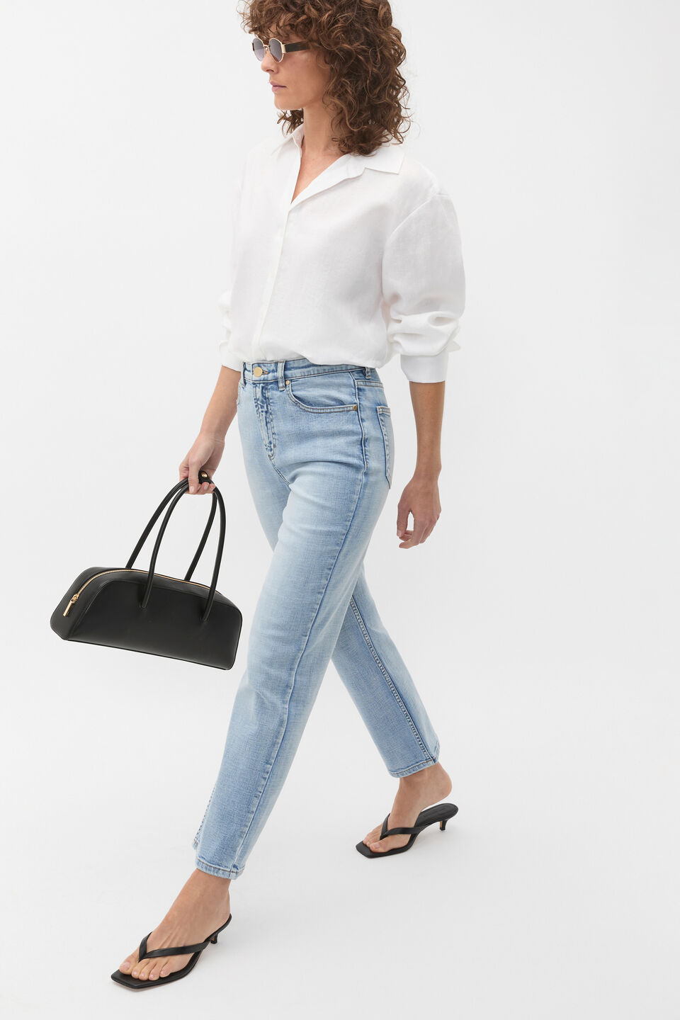 Core Straight Leg Stretch Jean  Mid Blue Wash