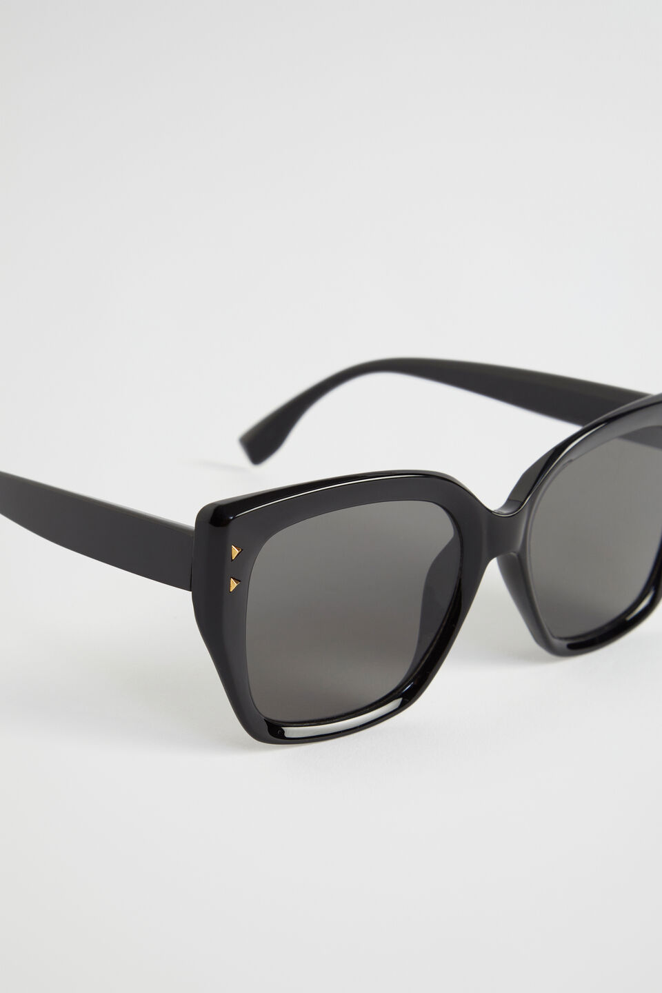 Quinn D Frame Sunglasses  Black