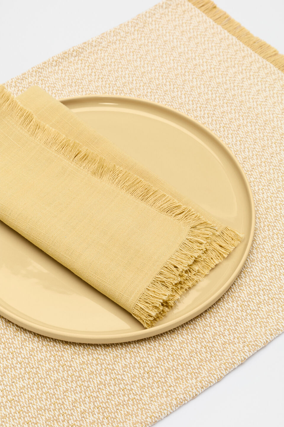 Avery Napkin Set of 4  Honey