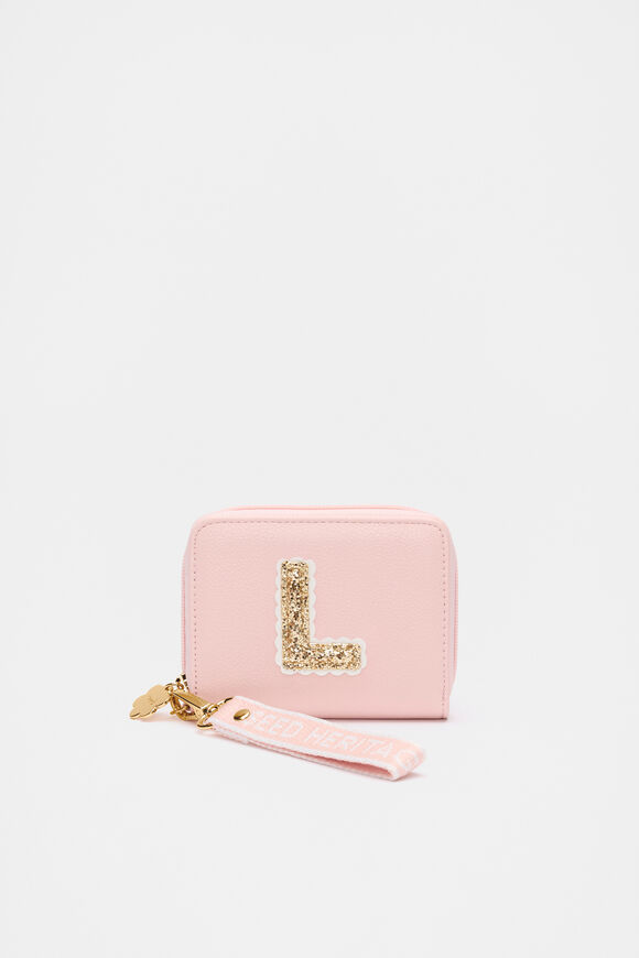 Initial Wallet  L  hi-res