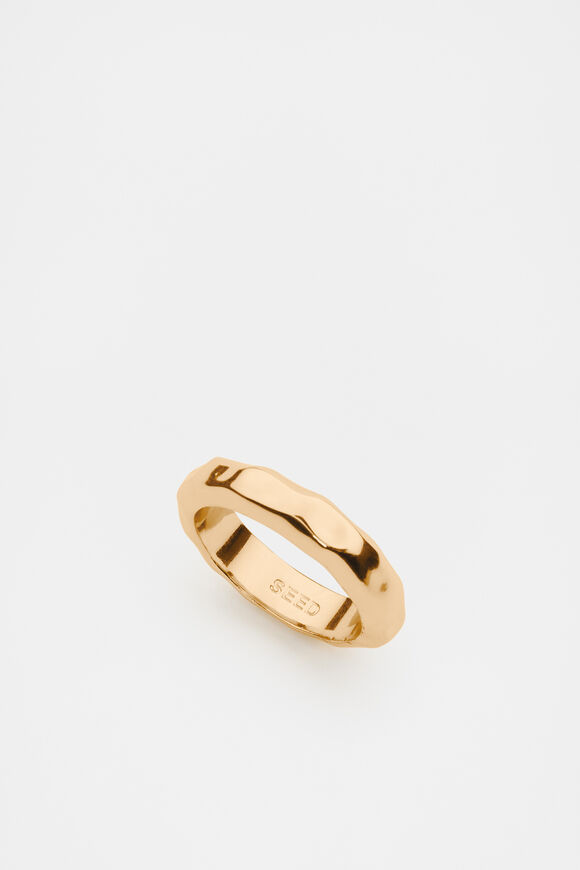 Organic Ring  Gold  hi-res