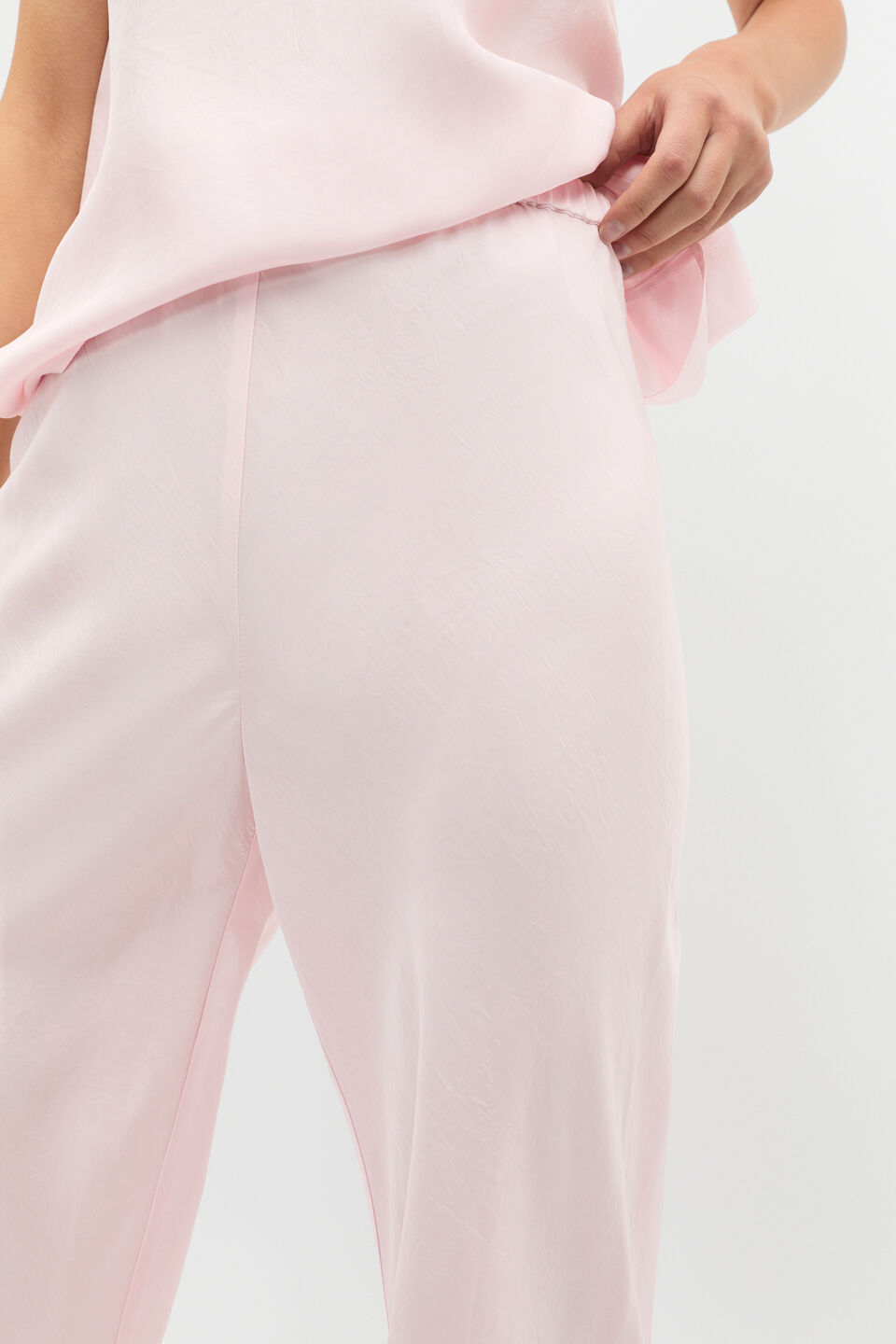 Crinkled Satin Pant  Primrose