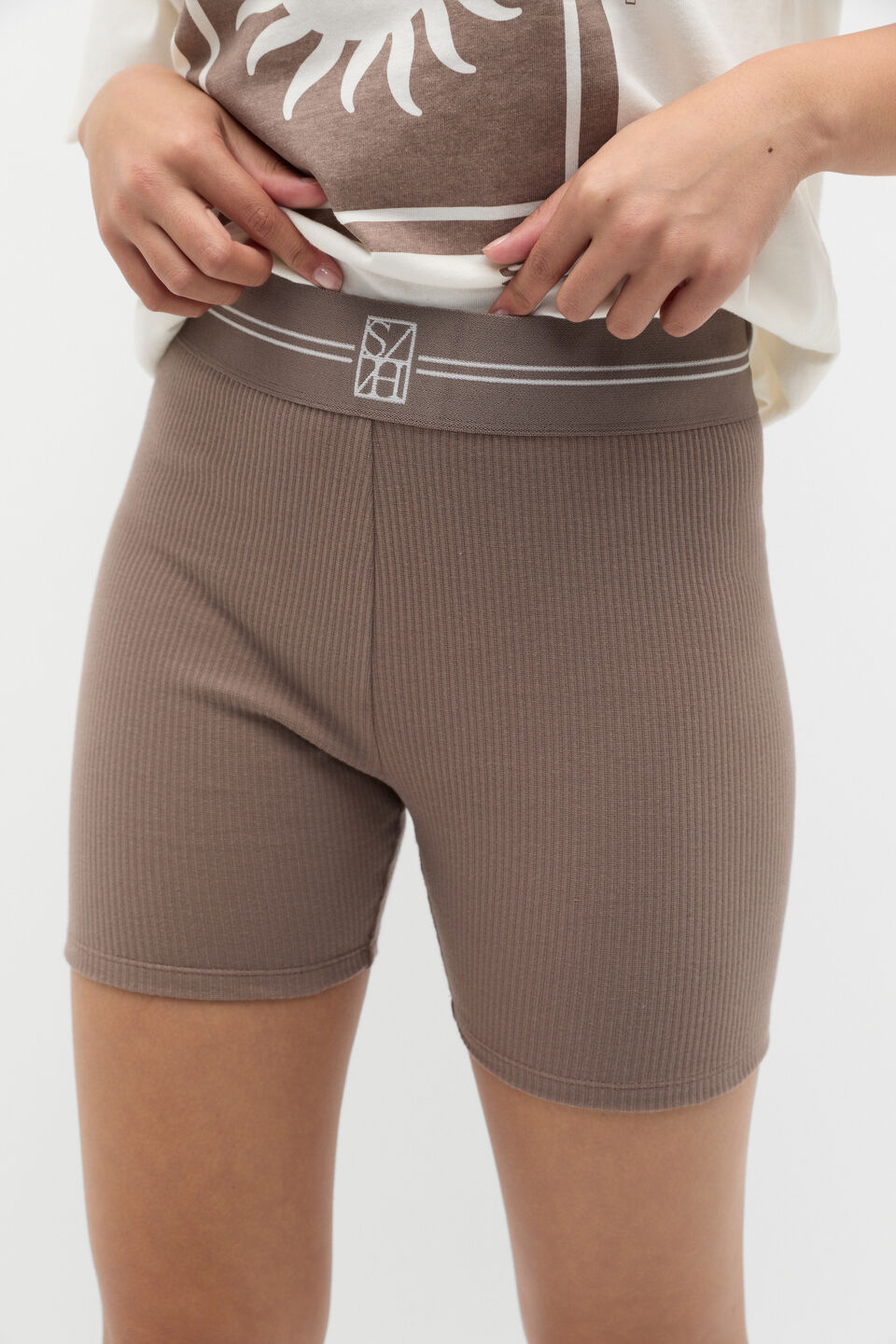 Core Logo Bike Short  Mushroom