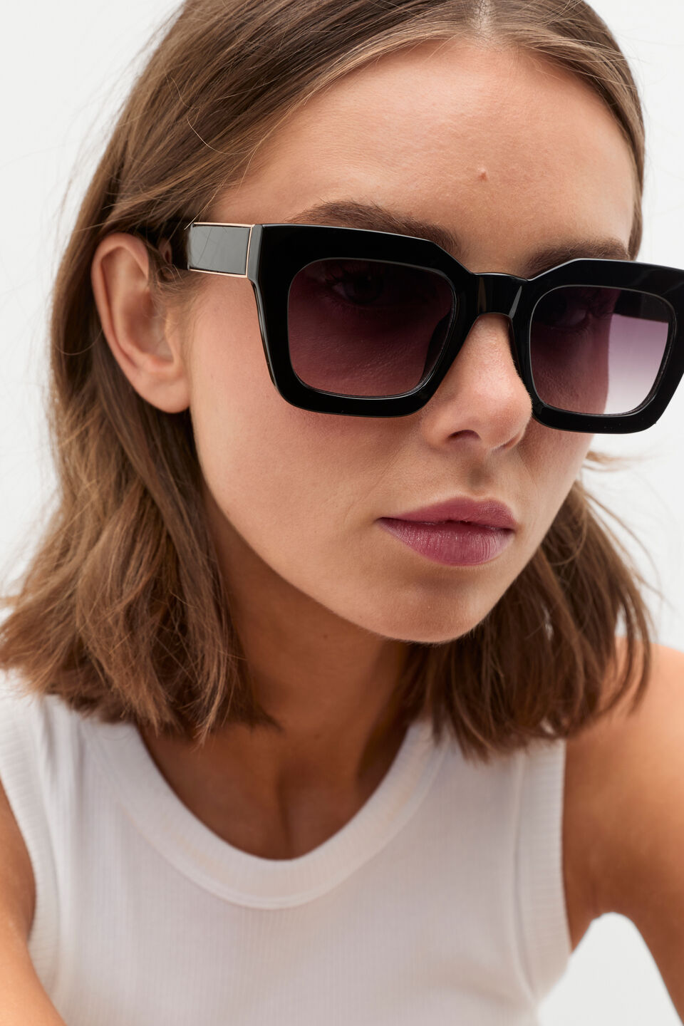 Kaitlyn Rectangle Sunglasses  Black