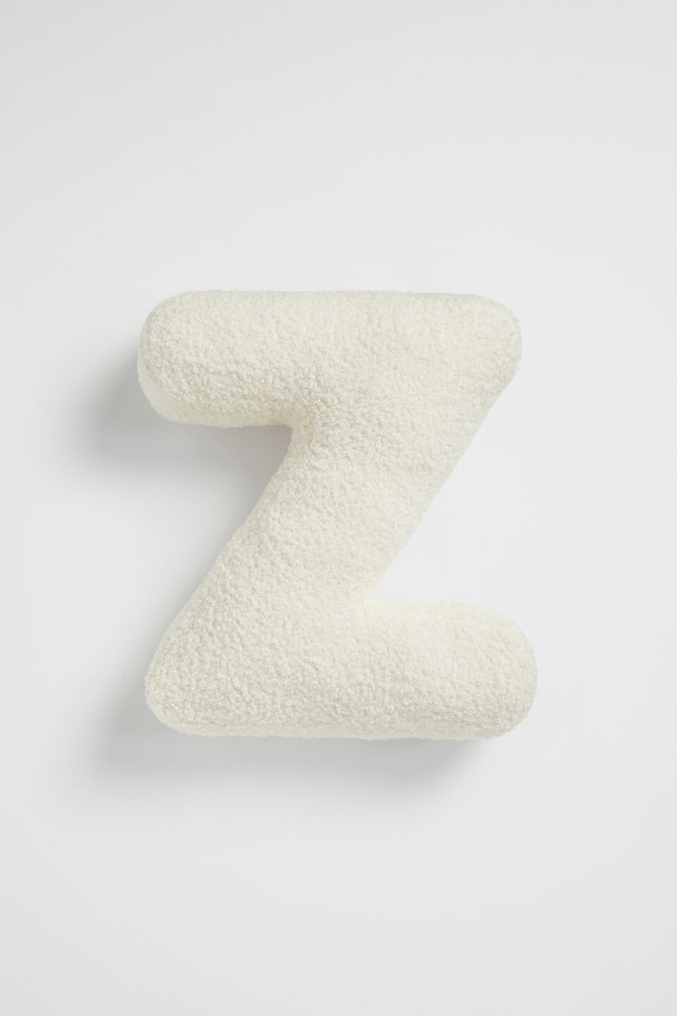 Teddy Initial Cushion Creme  Z