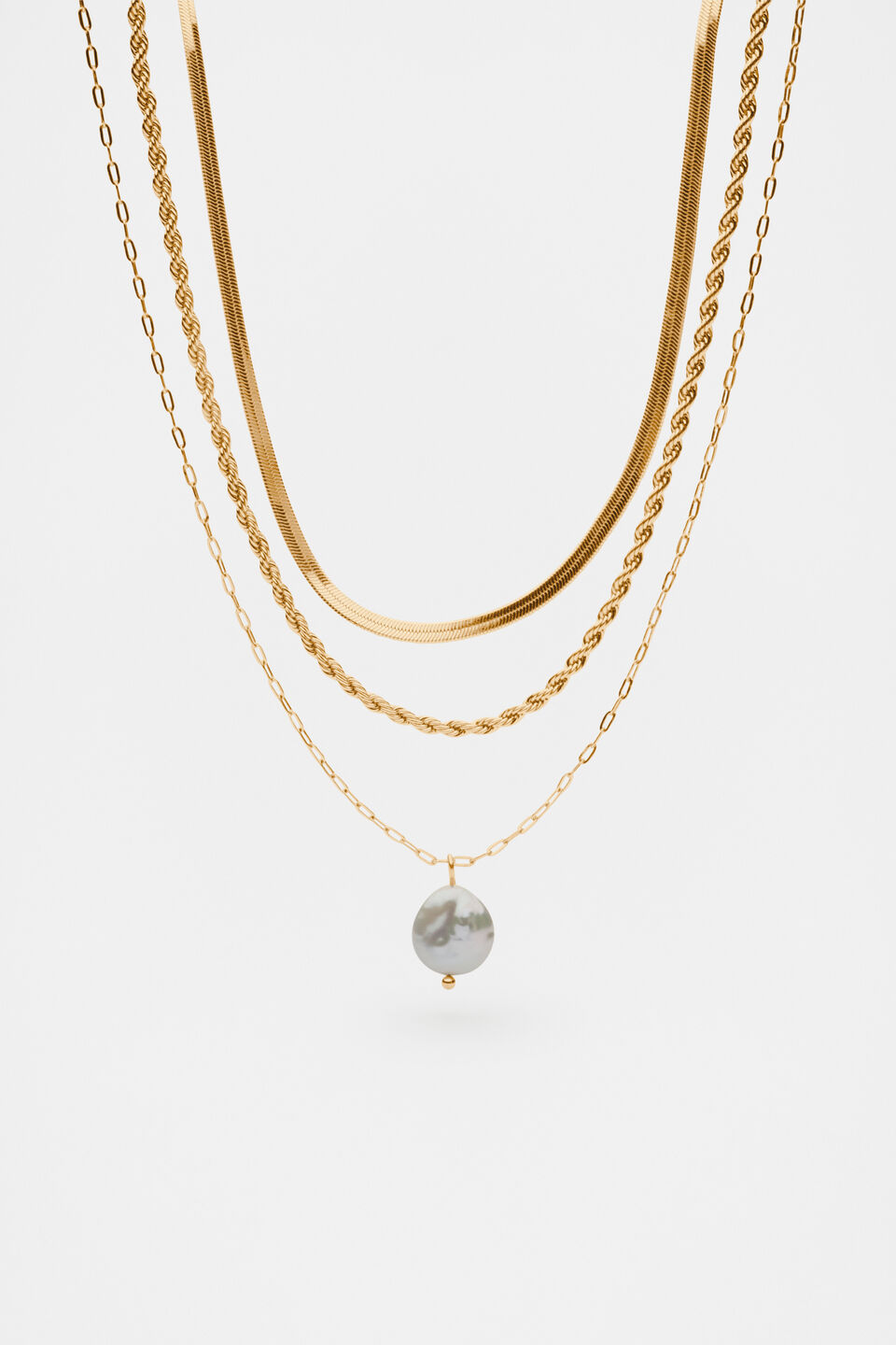 Pearly Layered Necklace  Gold