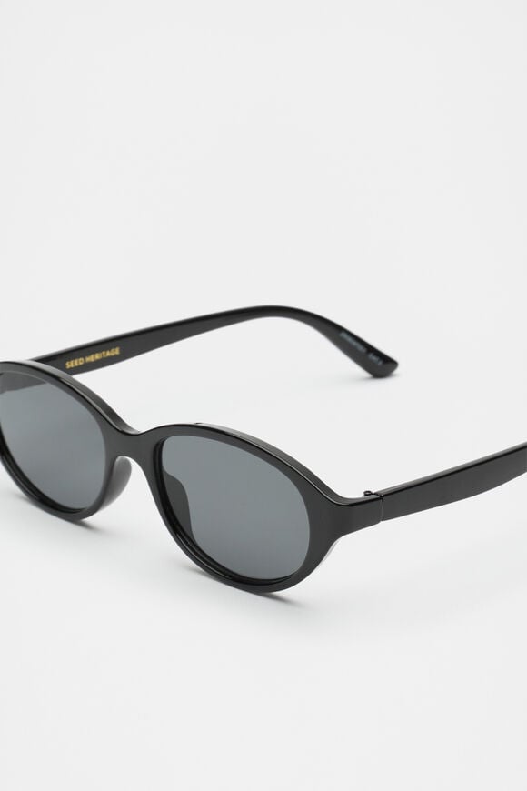 Pippa Round Sunglasses  Black Pippa Round Sunglasses  Black  hi-res