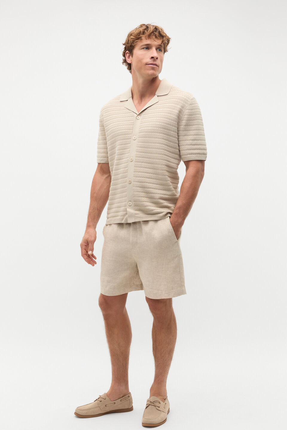 Linen Pullon Short  Almond