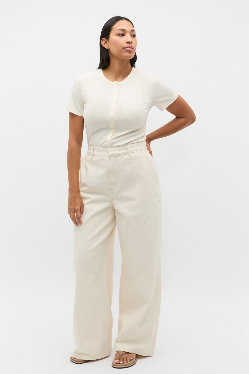 Rib Button Through Top  Buttercream