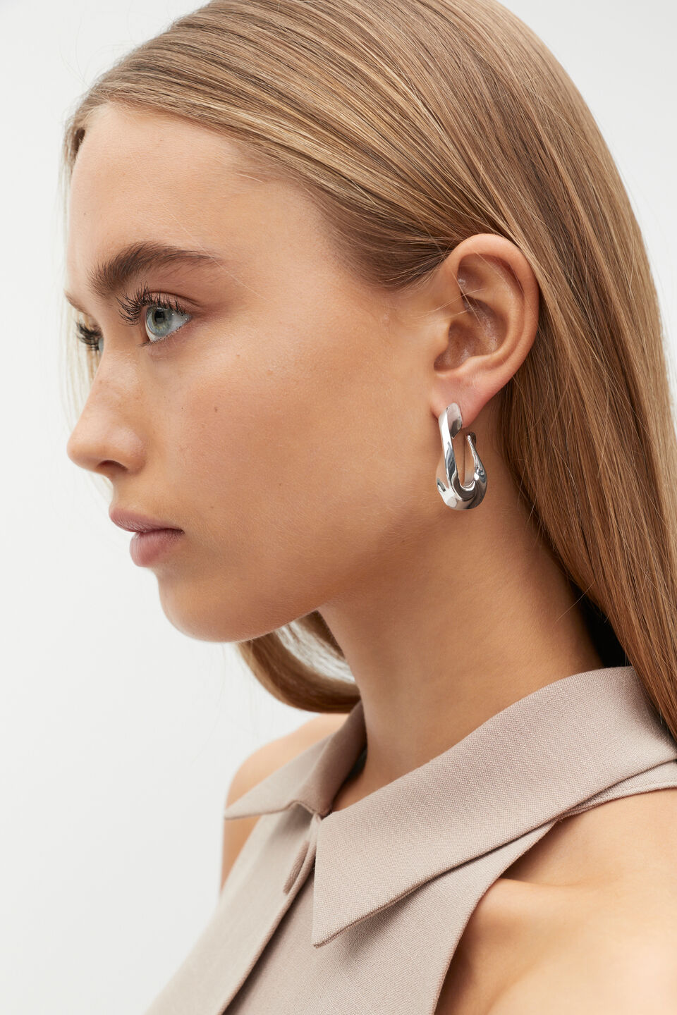 Sculptural Twist Triangle Hoop  Silver