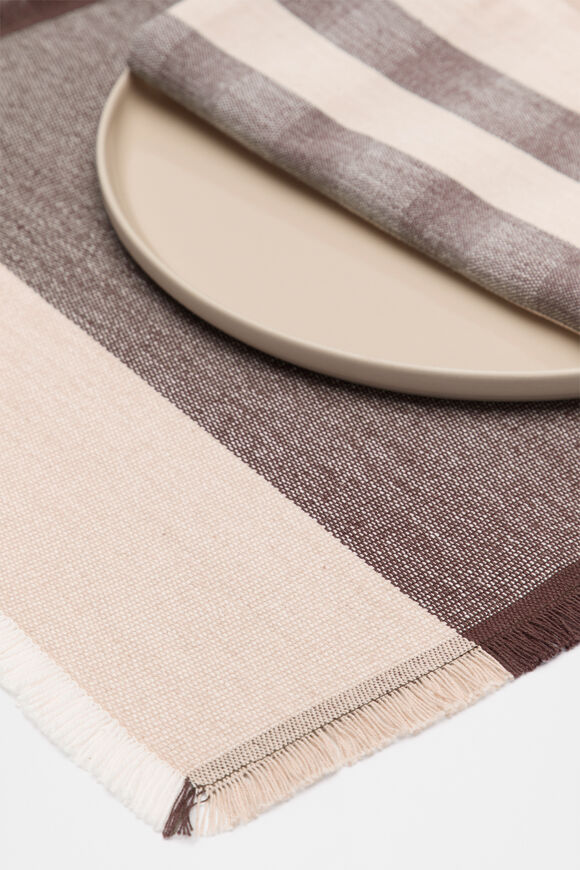 Devin Placemat Set of 4  Claret  hi-res