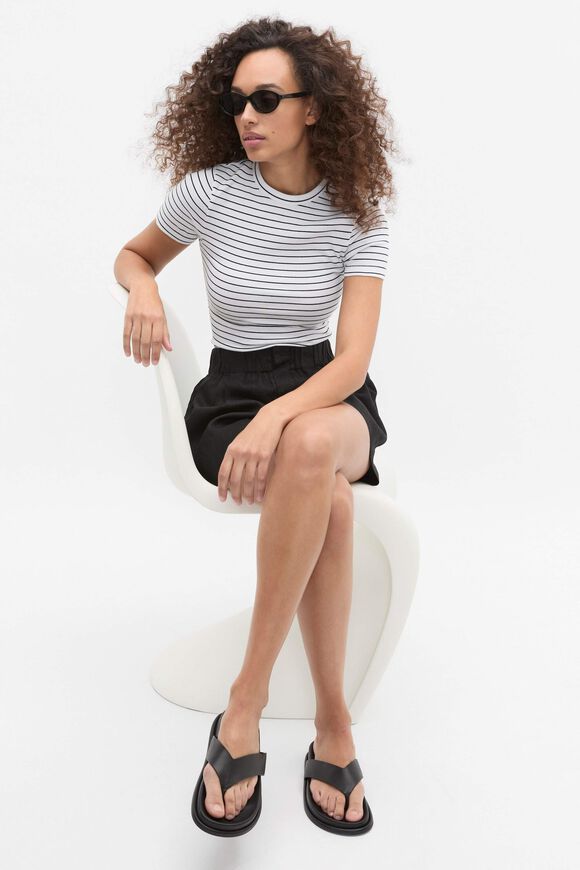 Piper Thong Sandal  Black  hi-res