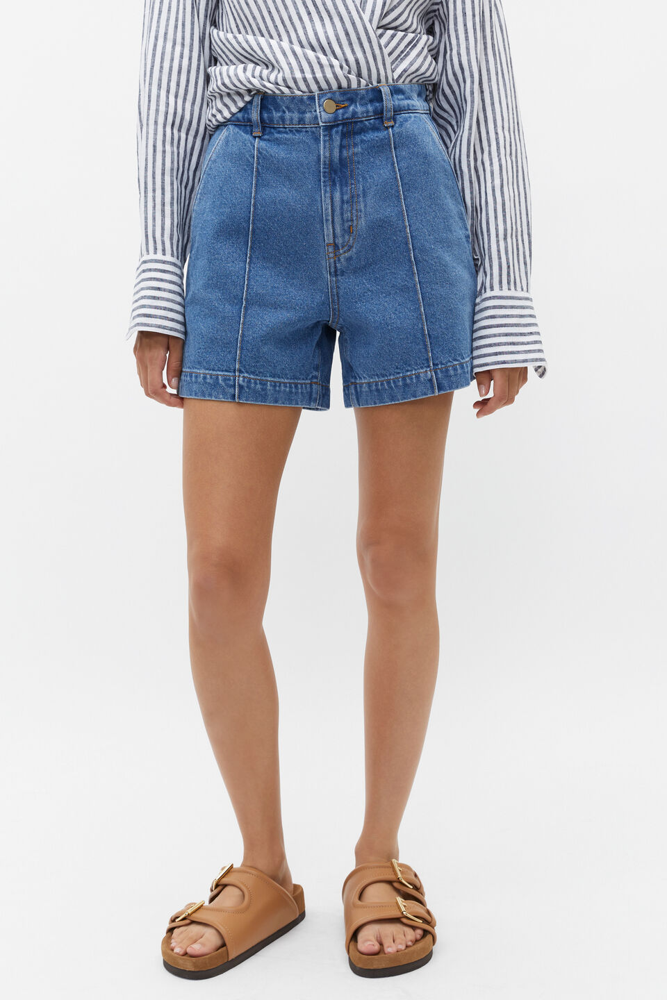 Denim Pintuck Short  Sea Blue Wash