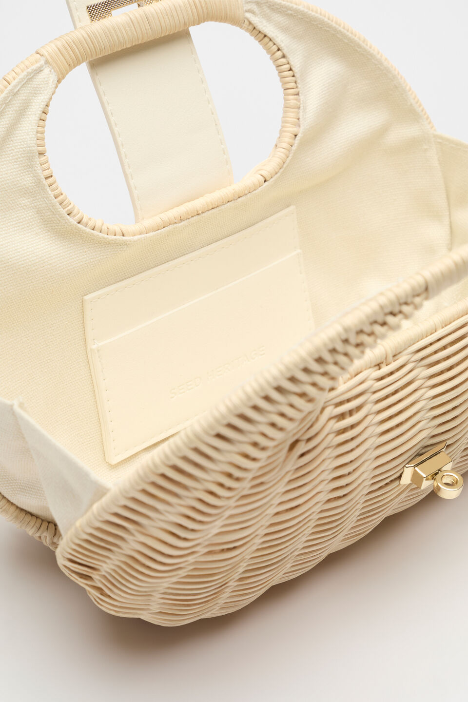 Twist Lock Bag  Cream